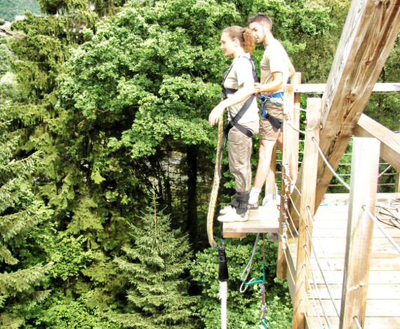 Saut à l'élastique